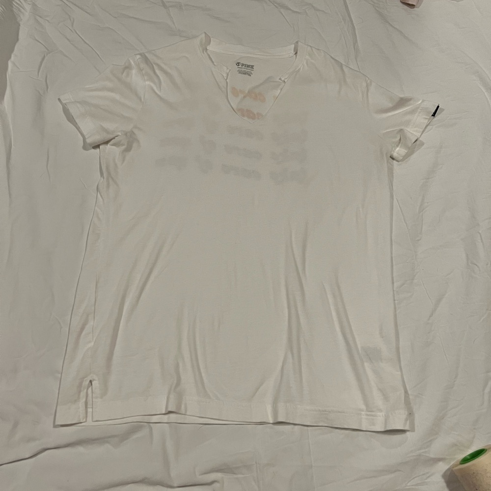 Pink/Victorias Secret tshirt, never worn!